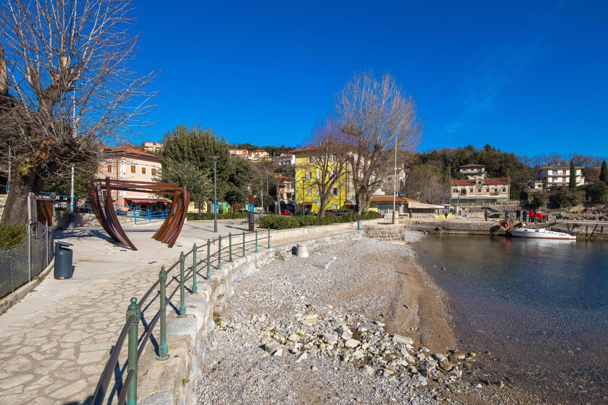 Apartments Anaika At The Beach, Opatija Luaran gambar