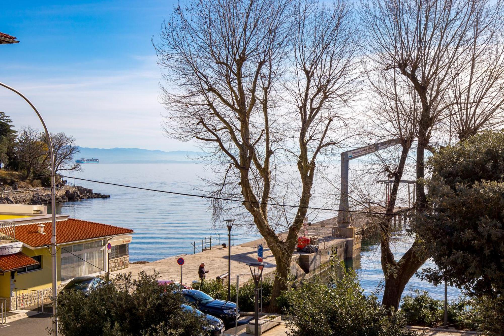 Apartments Anaika At The Beach, Opatija Luaran gambar